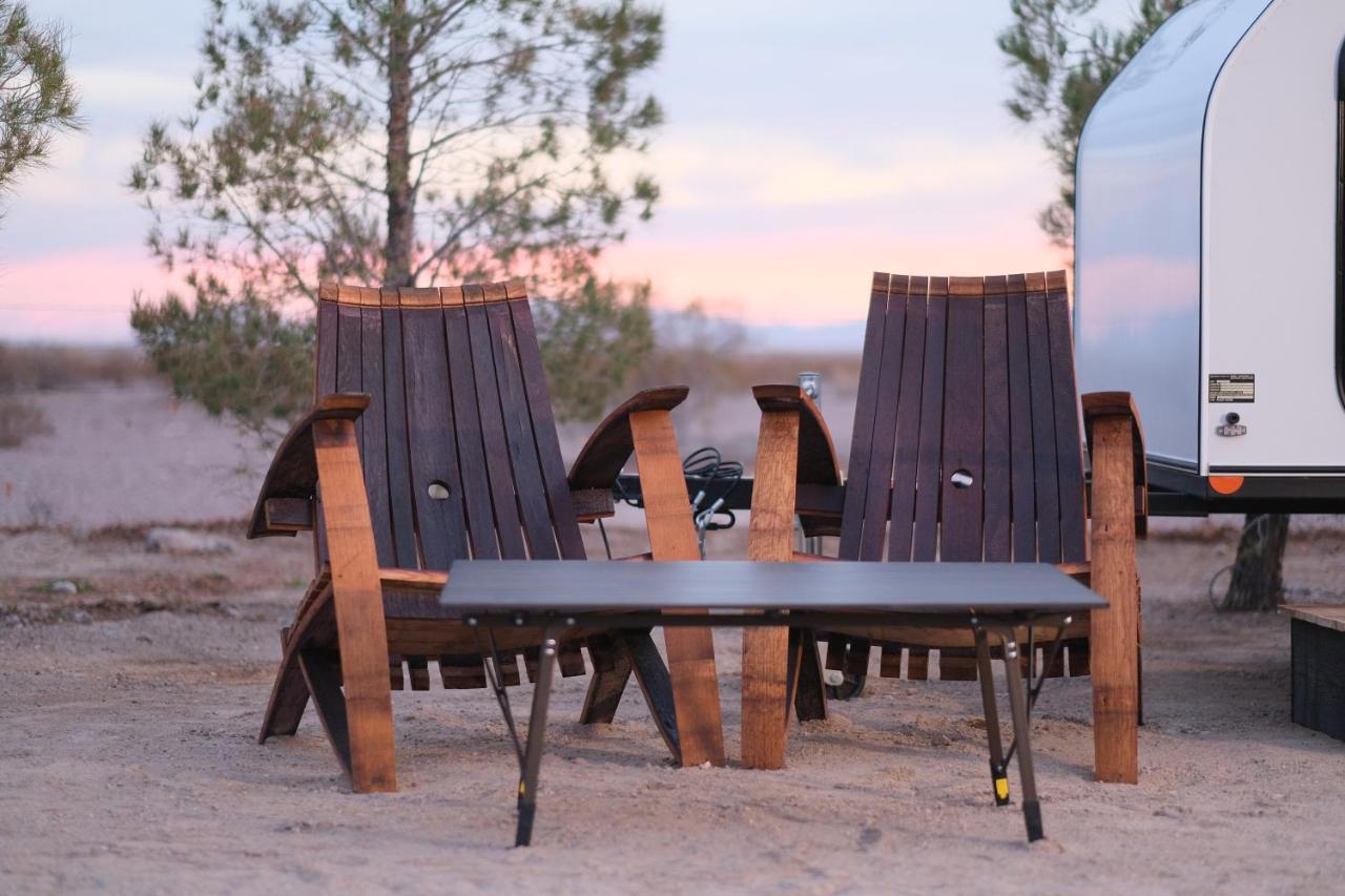 אמרגוסה וואלי Tarantula Ranch Campground & Vineyard Near Death Valley National Park מראה חיצוני תמונה